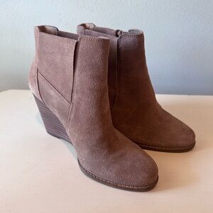 Jessica Simpson Light Brown Suede Booty with Wedge Heel Size 6.5